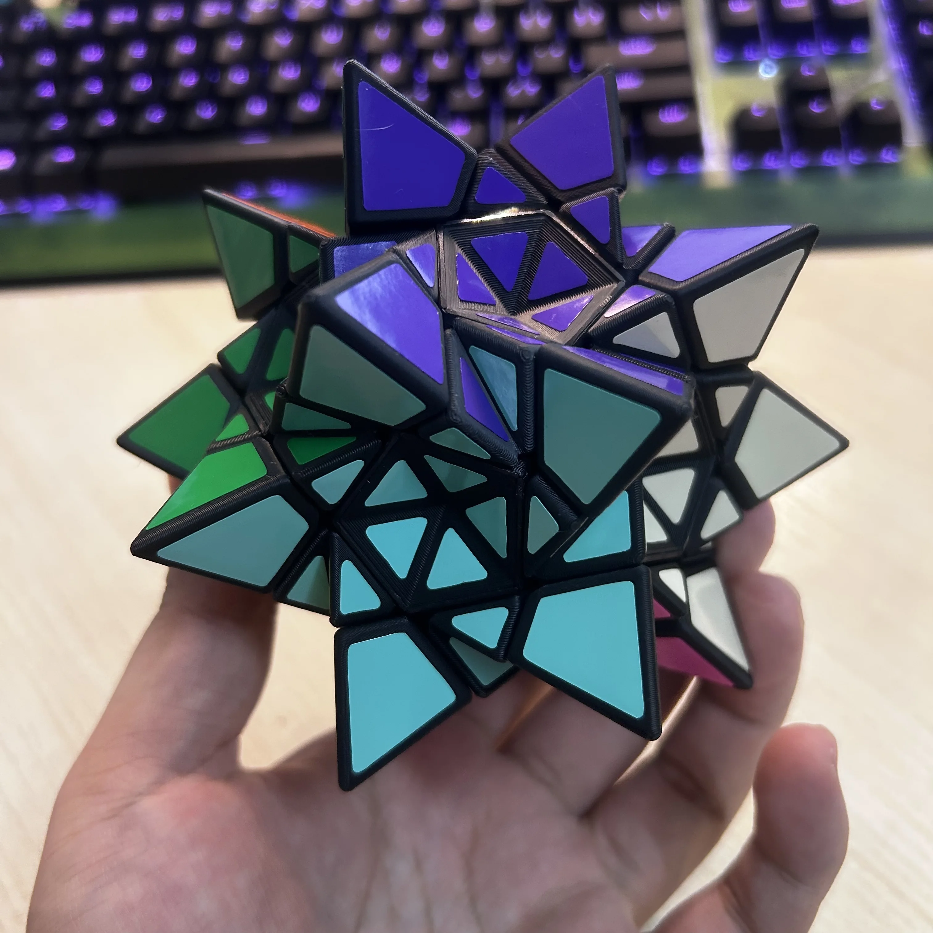 Vega Megaminx Cube Hedgehog Five Intersection Tetrahedron Thorn Ball Megaminx Cube Intelligence Toy Cube