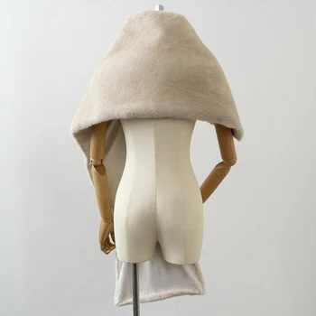 وشاح نسائي أنيق من الفرو الصنا...