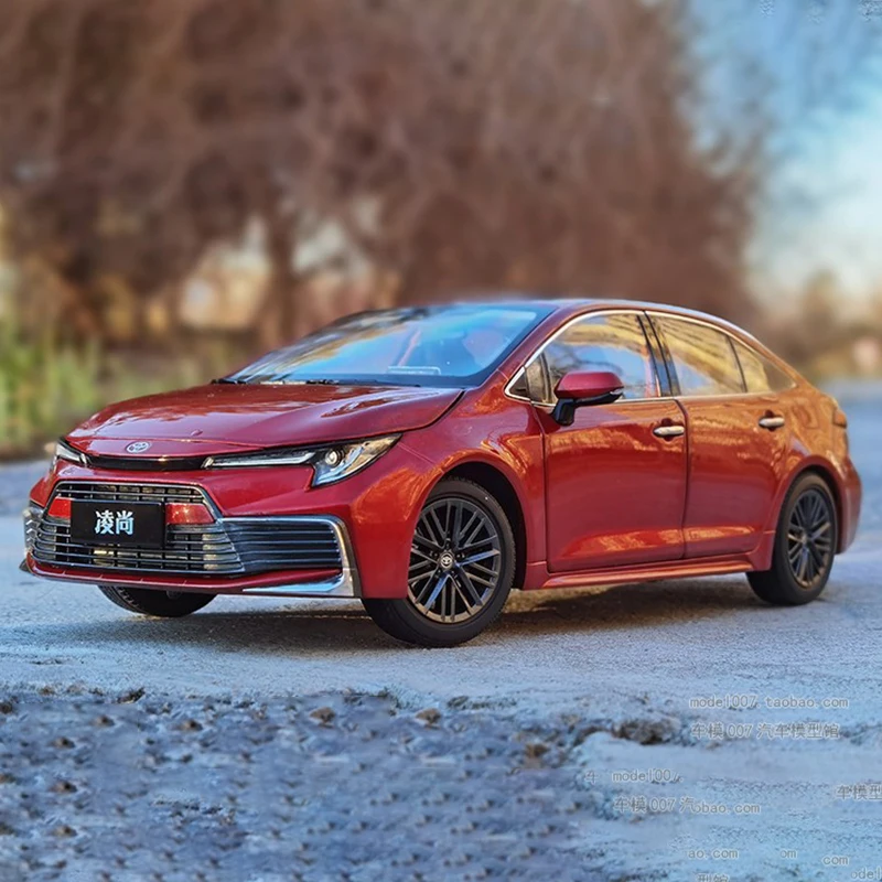 Diecast Model Car 1/18 2021 Toyota Levin Alloy Car Model Levin Vehicle Toys for Boys Collection Display Original Box