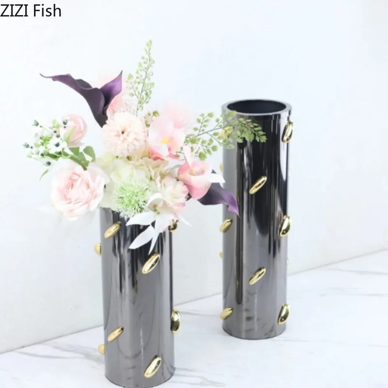 Simple Metal Vase Flower Arrangement Silver Decorative Vase Ornament Flower Vessel Dried Flower Vases Decoration Crafts