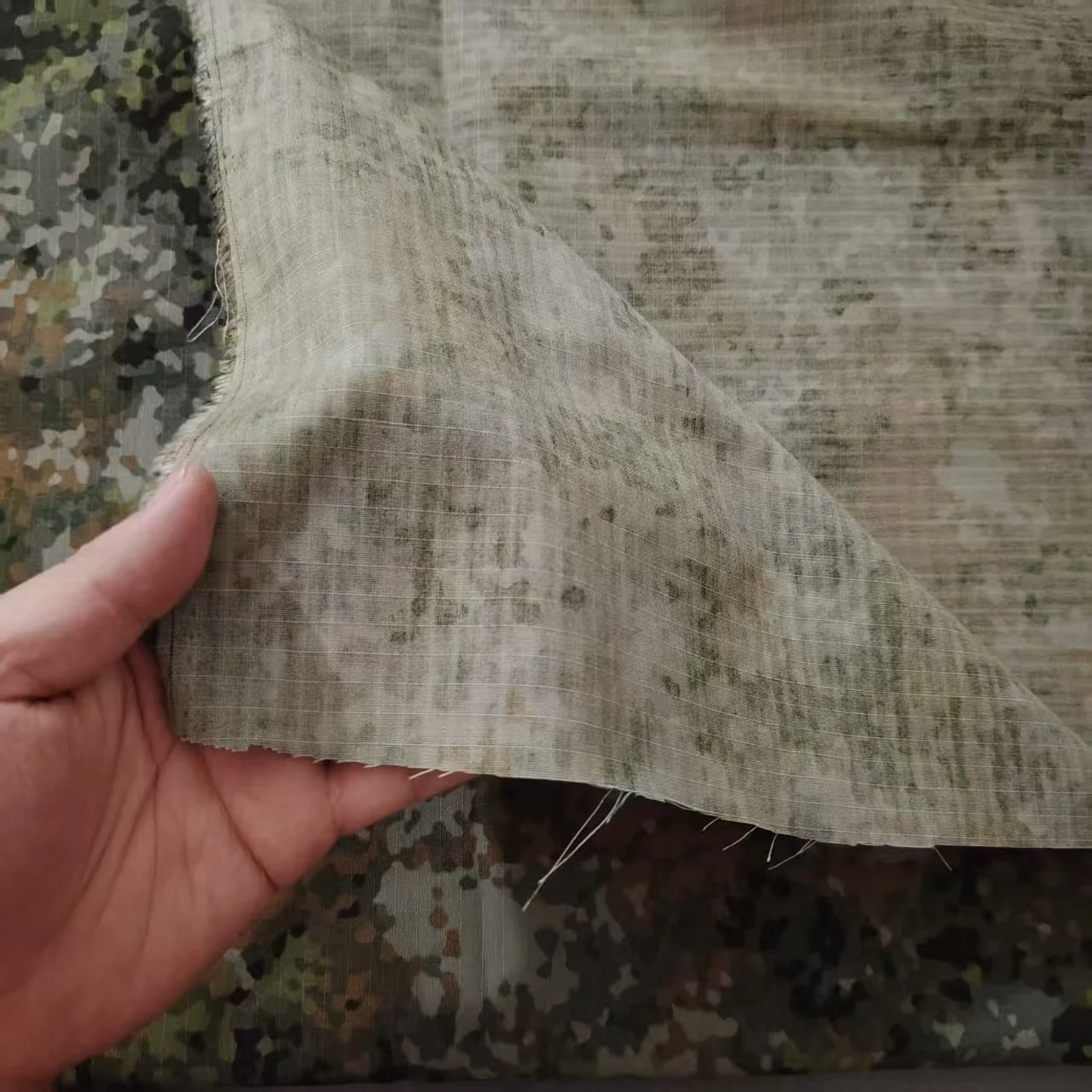النايلون القطن جديد الهولندية NFP التمويه منقوشة القماش مقاومة للاهتراء تنفس مزق وقف مكافحة الأحمر النسيج التكتيكية موحدة القبعات DIY بها بنفسك