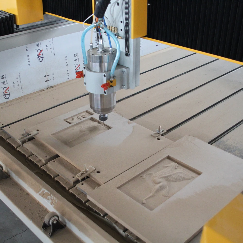 Vendita calda 3 assi 3KW A11/Mach3/NCSTUDIO+PC Router di CNC 1325 per macchina per incidere di legno MDF CNC