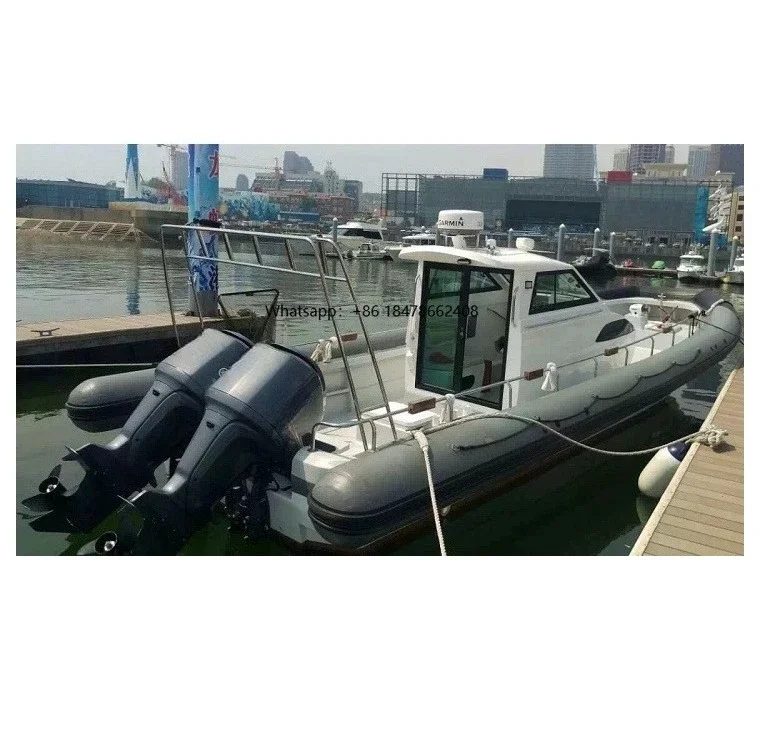 Barco de pesca Panga de fibra de vidrio con motor externo en venta