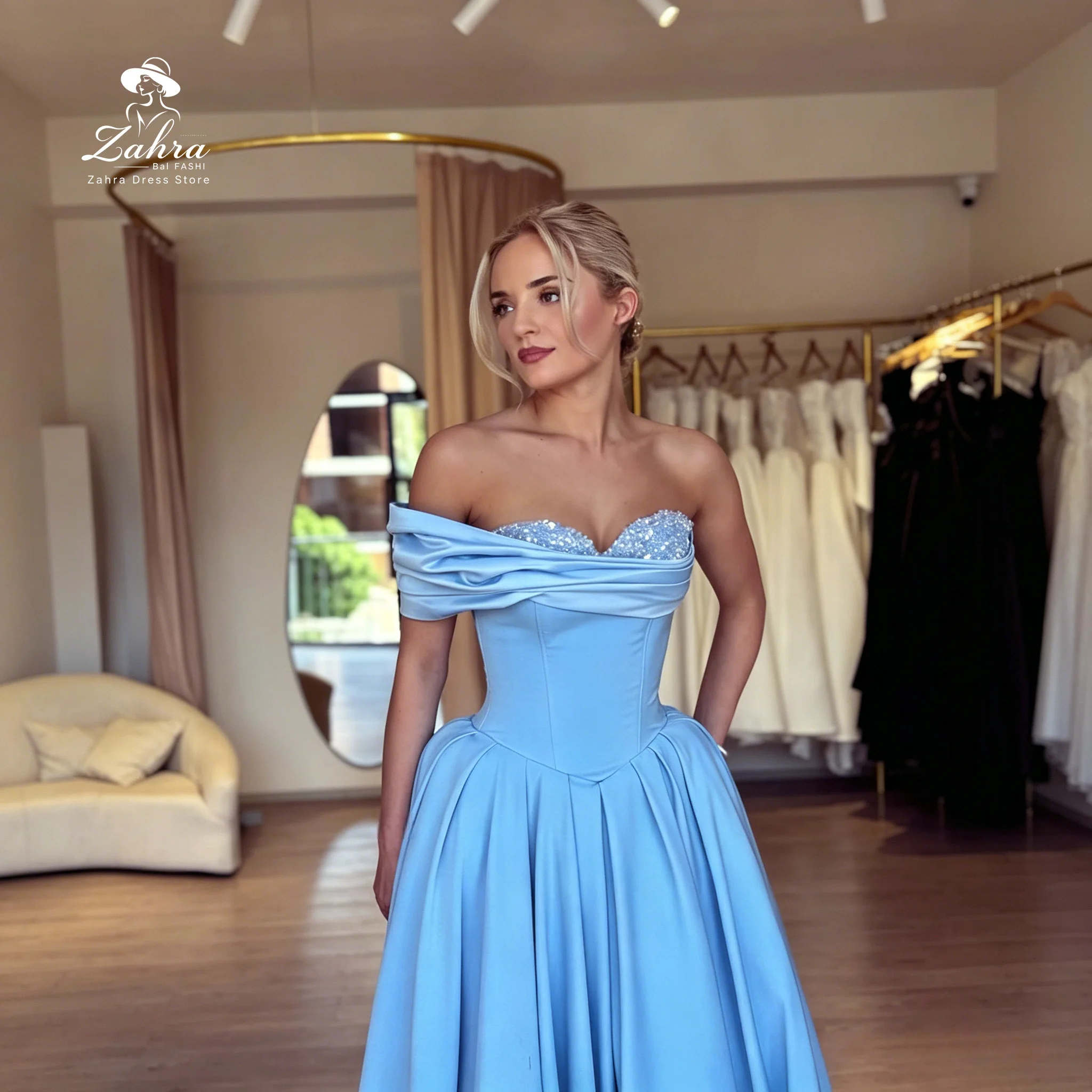 Black Asymmetrical Halter Neck Modern Couture Satin Sleeveless Prom Dresses Diagonal Draped Evening Dresses Open Back Party Gown