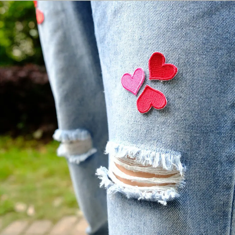 Geborduurd opstrijkbare liefde hart badge applicaties patches kleding sticker