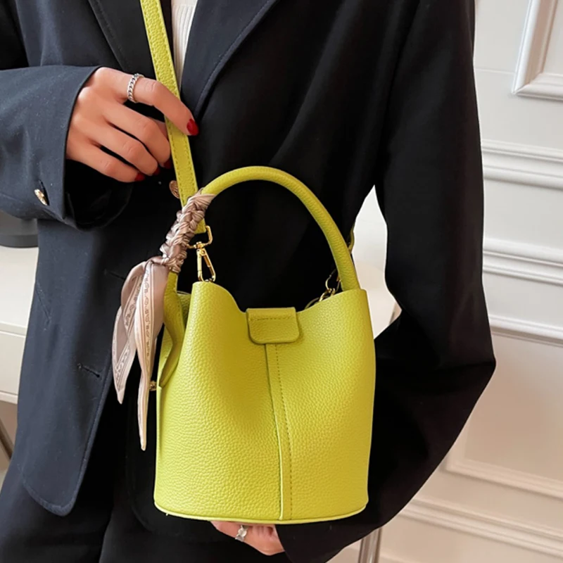 

Fashion High-Grade Textured Mini Bucket Bags Fashion Soft Leather Hasp Crossbody Bag Lady Daily Commuter Handbags PU Leather