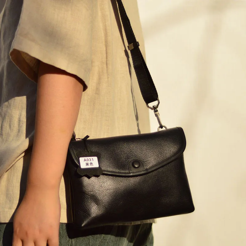 2026 NEW Messenger Shoulder Bag Man Genuine Cowhide Leather Soft Crossbody Bags Male Mini Ipad Sling Sack Clutches Boys сумка 가방