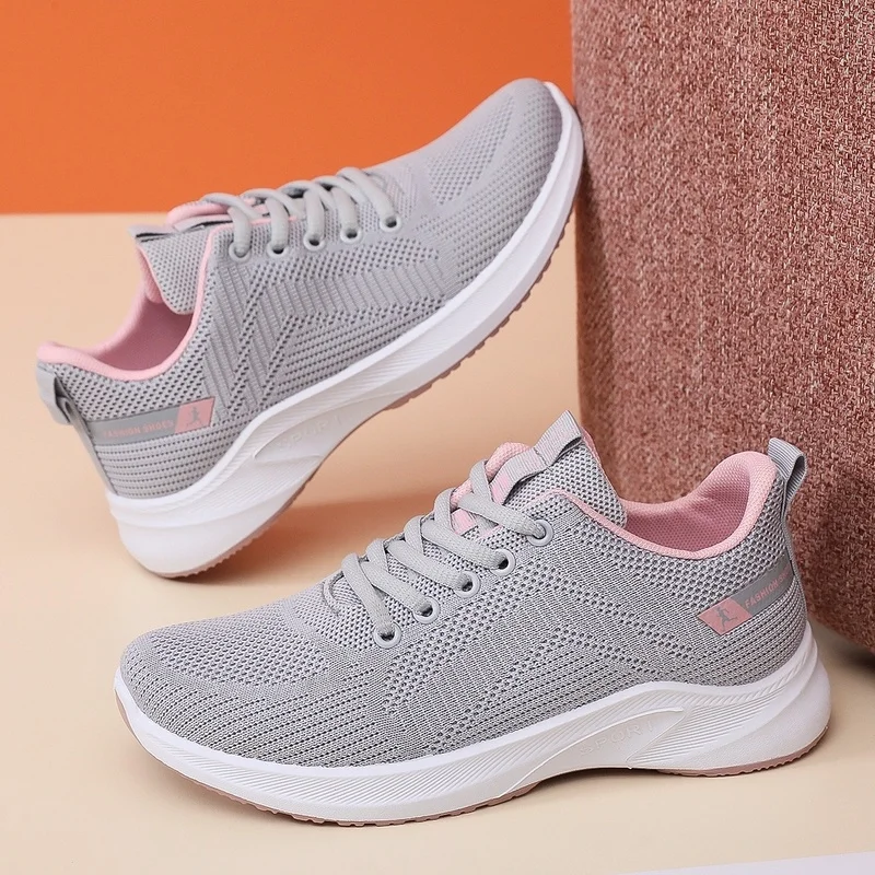 Women's Shoes New Fashion Breathable Non-slip Wear-resistant Outdoor Casual Knit Mesh Running Sneakers