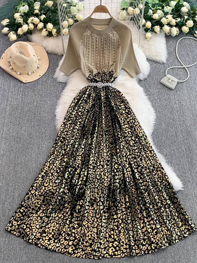 High-End-Strick runde Ne Dr frauen Neue Sle Schwere Gefrieste Abnehmen Taille Hohe Taille Gefaltete Lange Rock pendeln Korea...