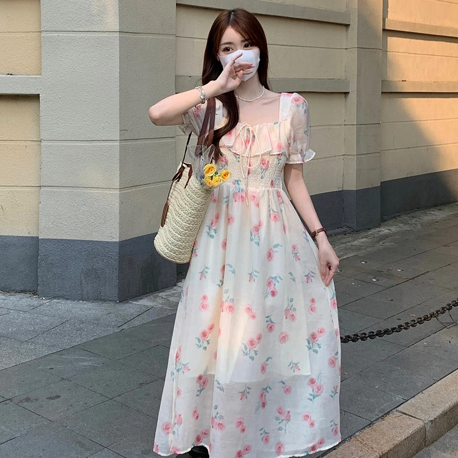 

Chiffon+lining+trendy design, sweet floral dress, new high waisted and stylish square neck short skirt for summer 2024 for women