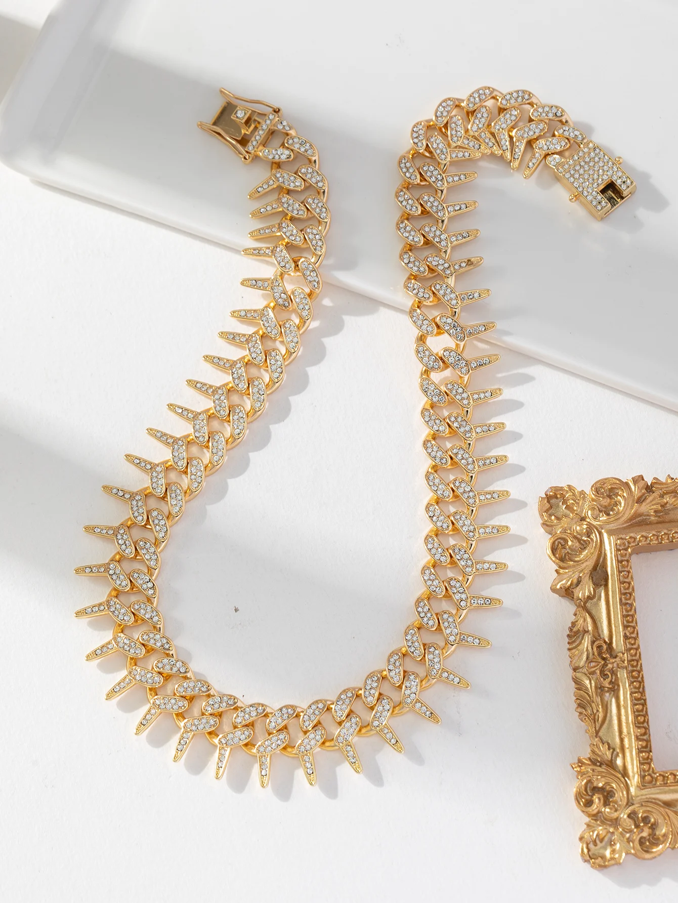 1 Bramble Cuban chain hip-hop punk style men's and women's necklace, Miami chain, shining and cool