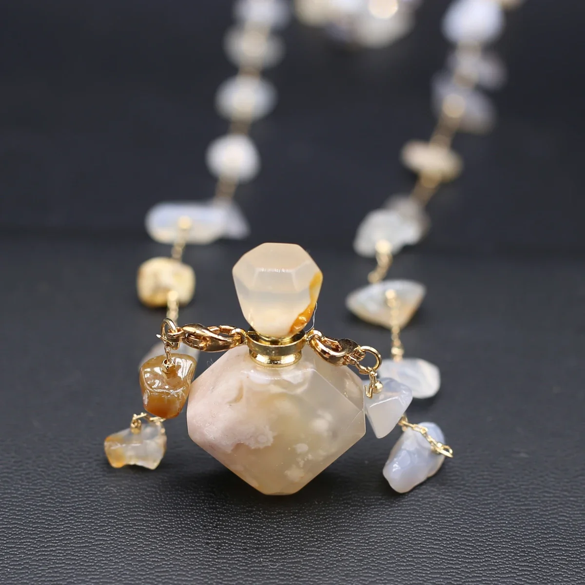 Natural Stone Cherry Flower Agate perfume Bottle Essential Oil Diffuser Pendant Necklace Gravel Chain Exquisite Gift for Women