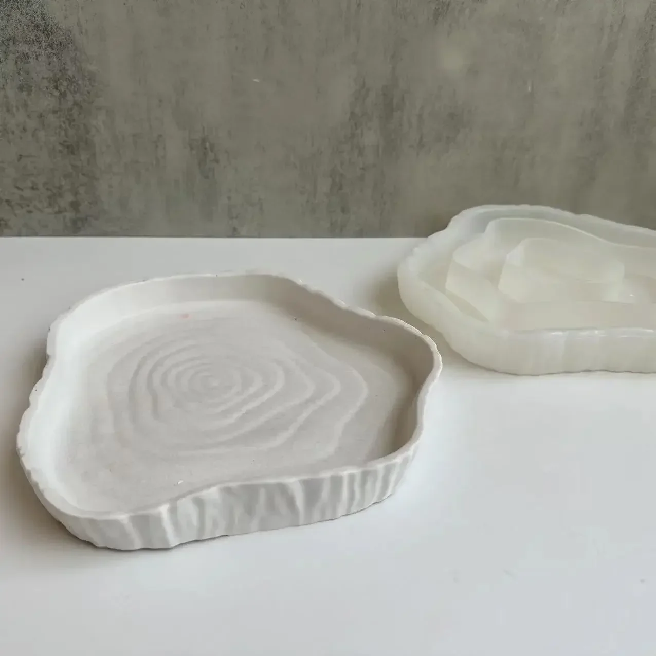 Tree Stump Tray Silicone Mold Irregular Storage Tray Plaster Mould Resin Drip Mould Cement Molds
