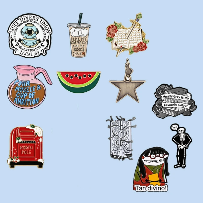 Cartoon Brooches Skull Red Glasses Girl Metal Badges Small Gifts Wholesale Bag Pins for Backpacks Backpack Pin Lapel Brooch Cap