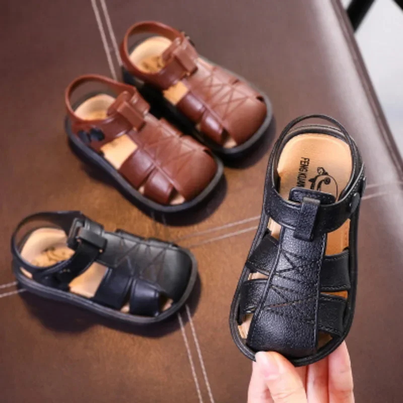 Summer Baby Shoes New Closed Toe Toddler Boy Sandals Soft Sole Non-slip First Walkers Infant Solid Color Hollow Out Beach Shoes