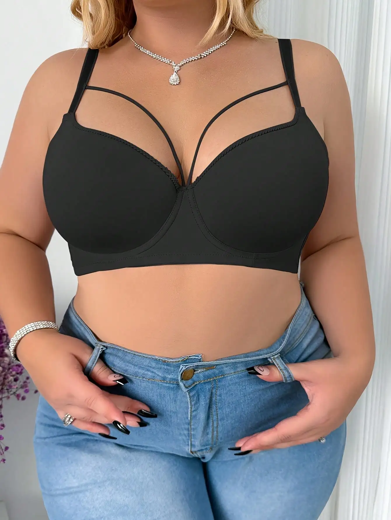 Big Size Women\'s 3/4 Cup Lingerie Sexy Medium Mold Cup Non-Convertible Straps Soft Solid Push up Gathered C D E Cup Lingerie