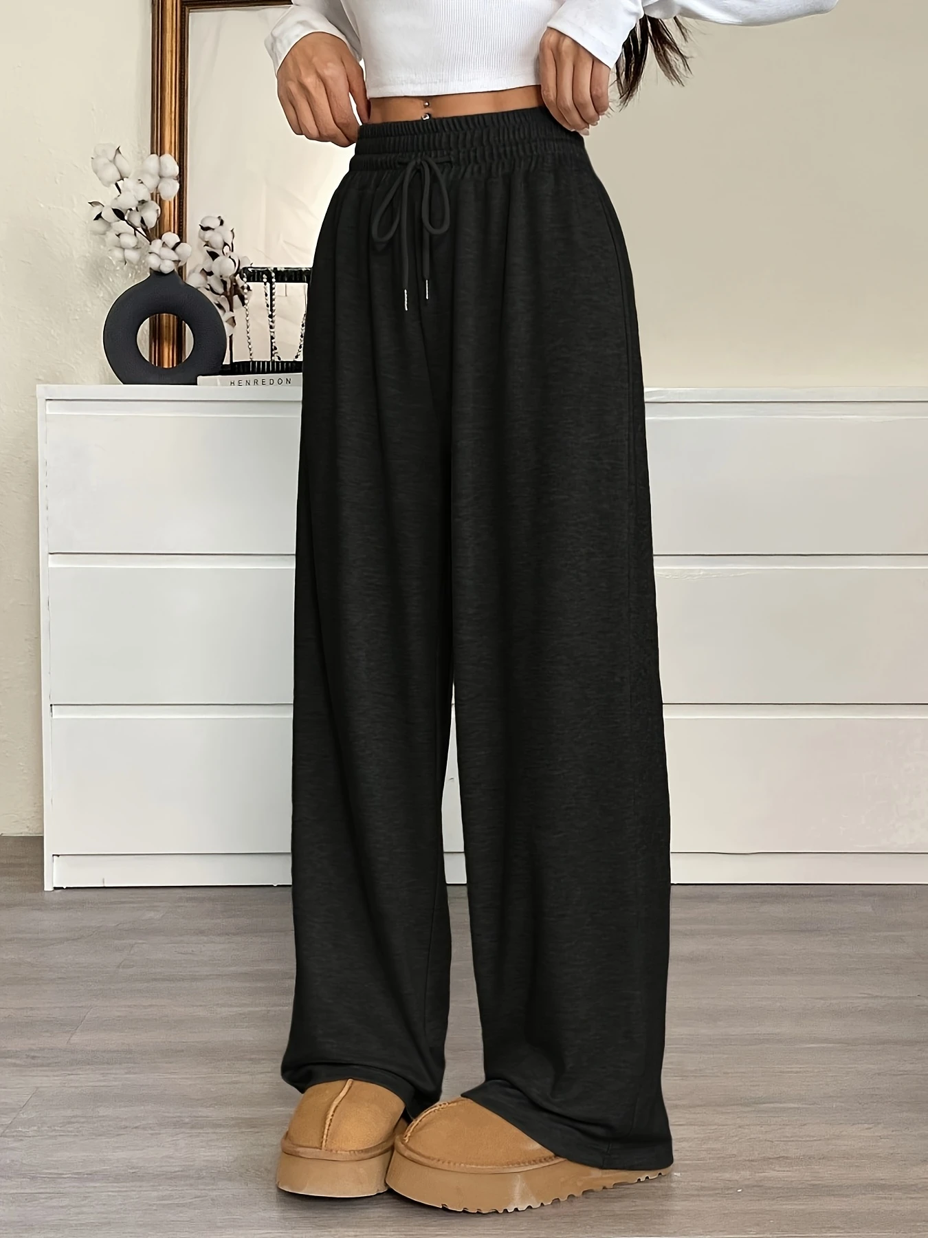 Women's sports drawstring waist loose sports pants, suitable for sports, business and leisure women's back to school clothing