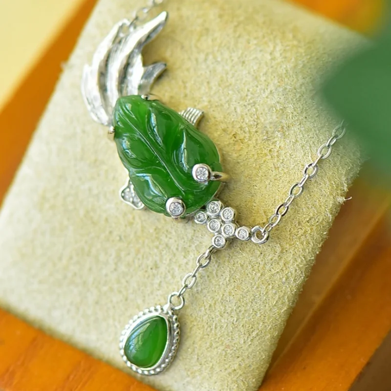 SGARIT Natural Hetian Green Jade S925 Silver Goldfish Collarbone Necklace 30*20mm Exquisite Versatile Fine Texture Jadeite