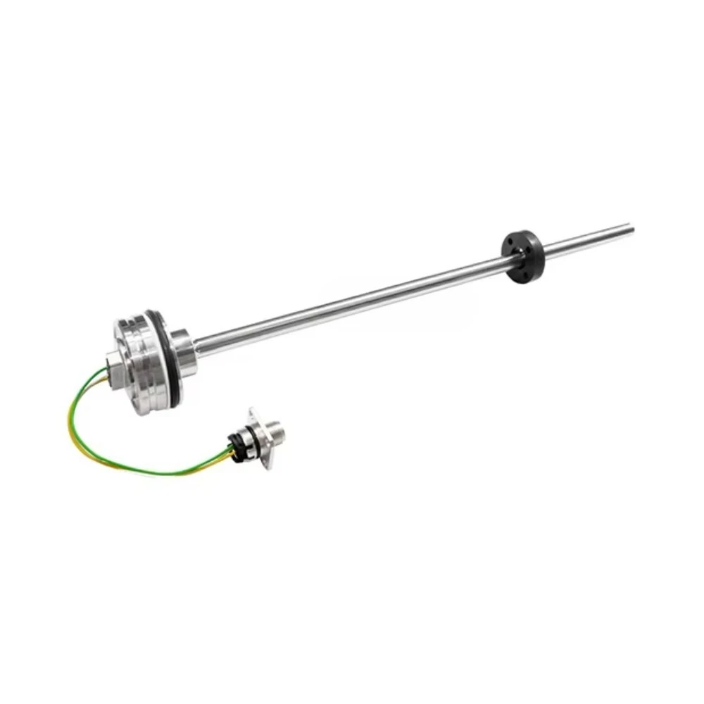 Minimum magnetostrictive position sensor for hydraulic full-angle linear position measurement of mobile machinery