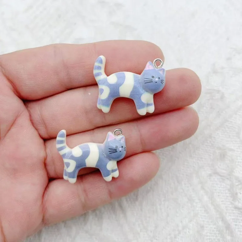 10pcs resin cartoon cat animal jewelry pendant DIY cute little cat pet earrings necklace keychain accessories view 6