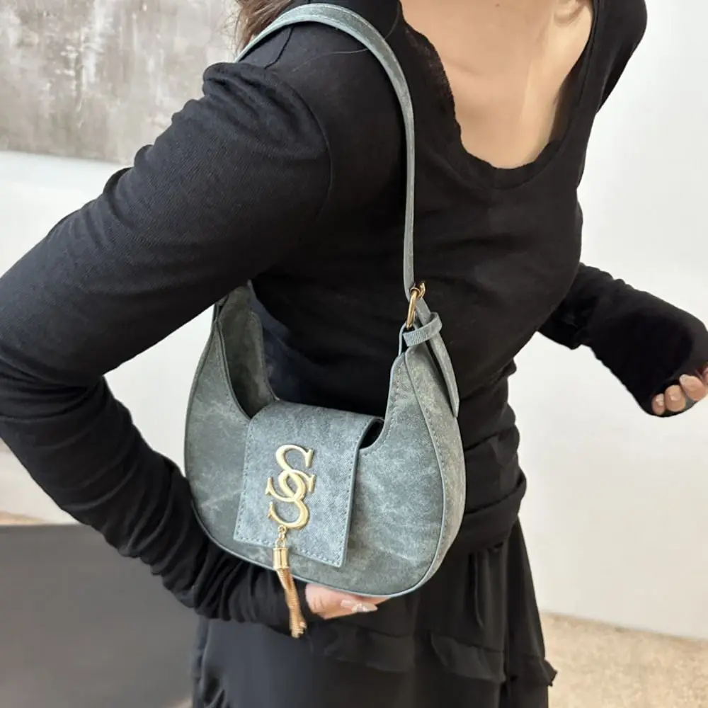Versatile Korean Style Letters Underarm Bag Handbag PU Leather Shoulder Bag All-match Pure Color Crescent Bag Women