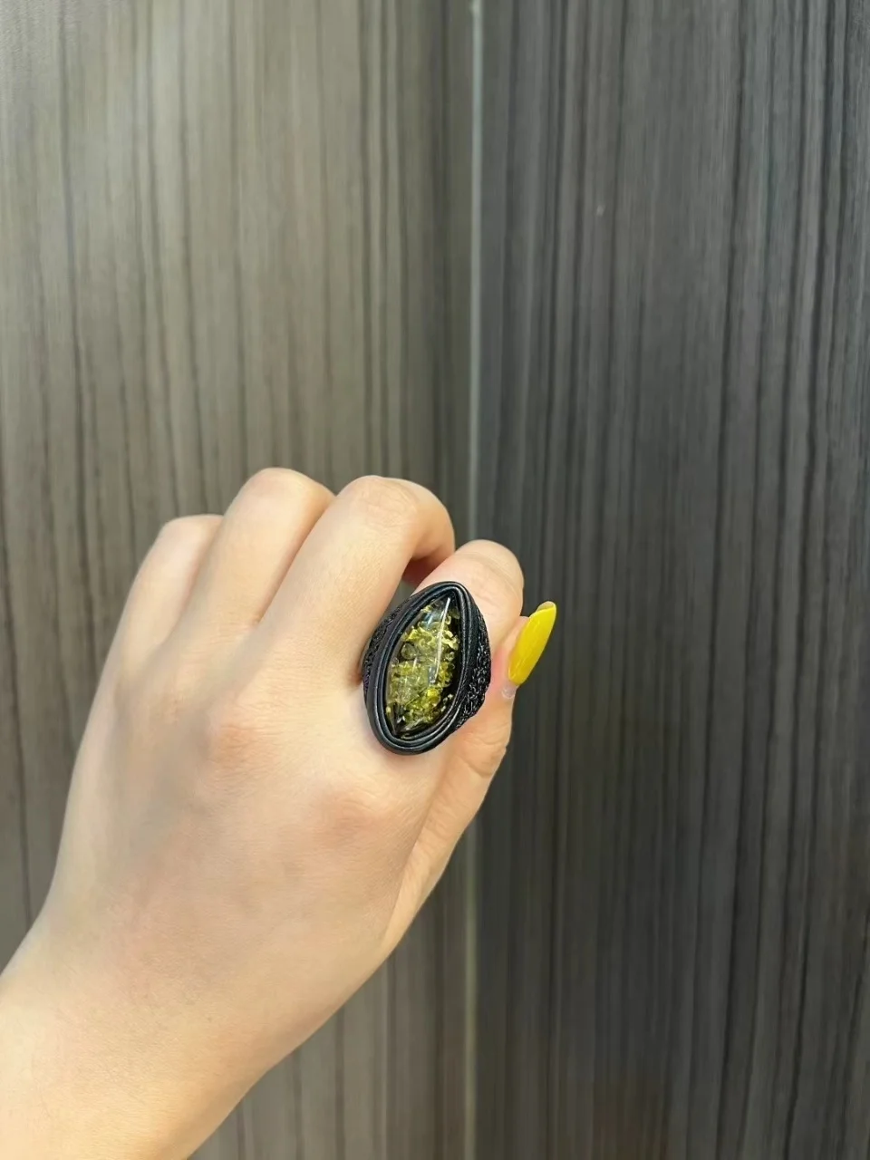 Certified Wholesale Bespoke Lambskin Green Flower Amber Ring Natural Gemstone Cabochon On Hand‑Wrapped Leather Band Fine Jewelry