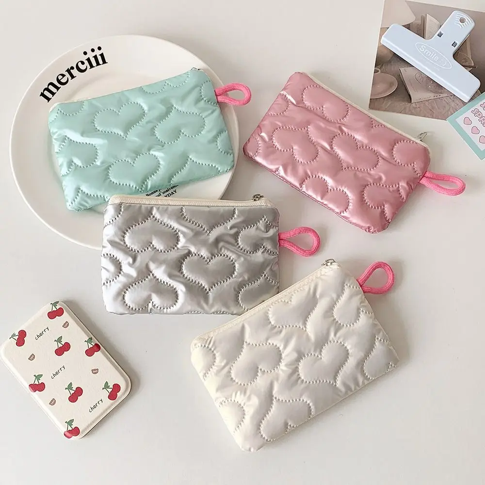 

Cute Love Heart Coin Purse Large Capacity Portable Sanitary Pad Pouch Zipper Mini Storage Bag Earphone Key Lipstick