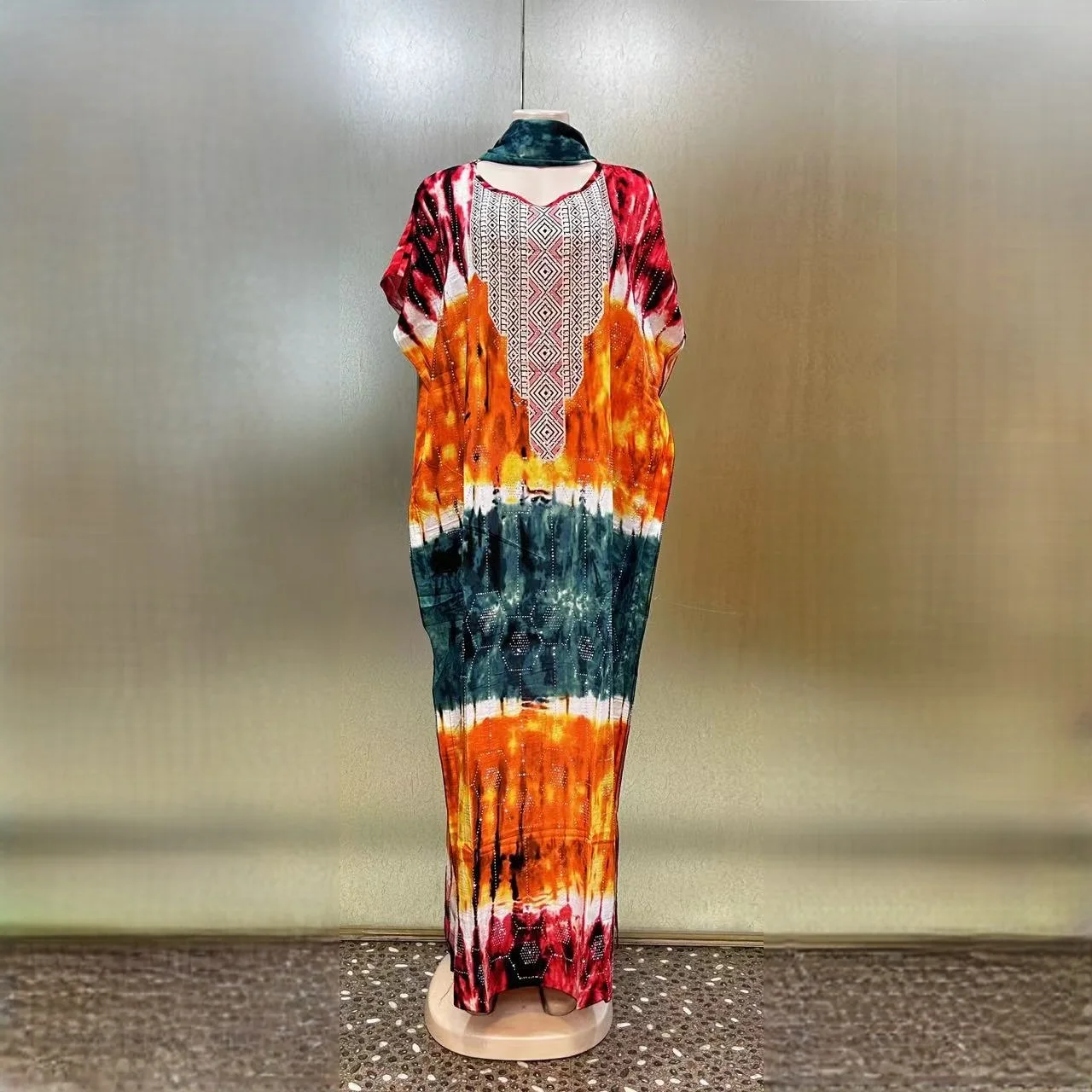 2025 Новый модный и элегантный большой шарф Hot Style Hot Diamond Европейский и американский свободный повседневный дышащий Ближневосточный Bubu Африканский принт женское летнее хлопковое платье