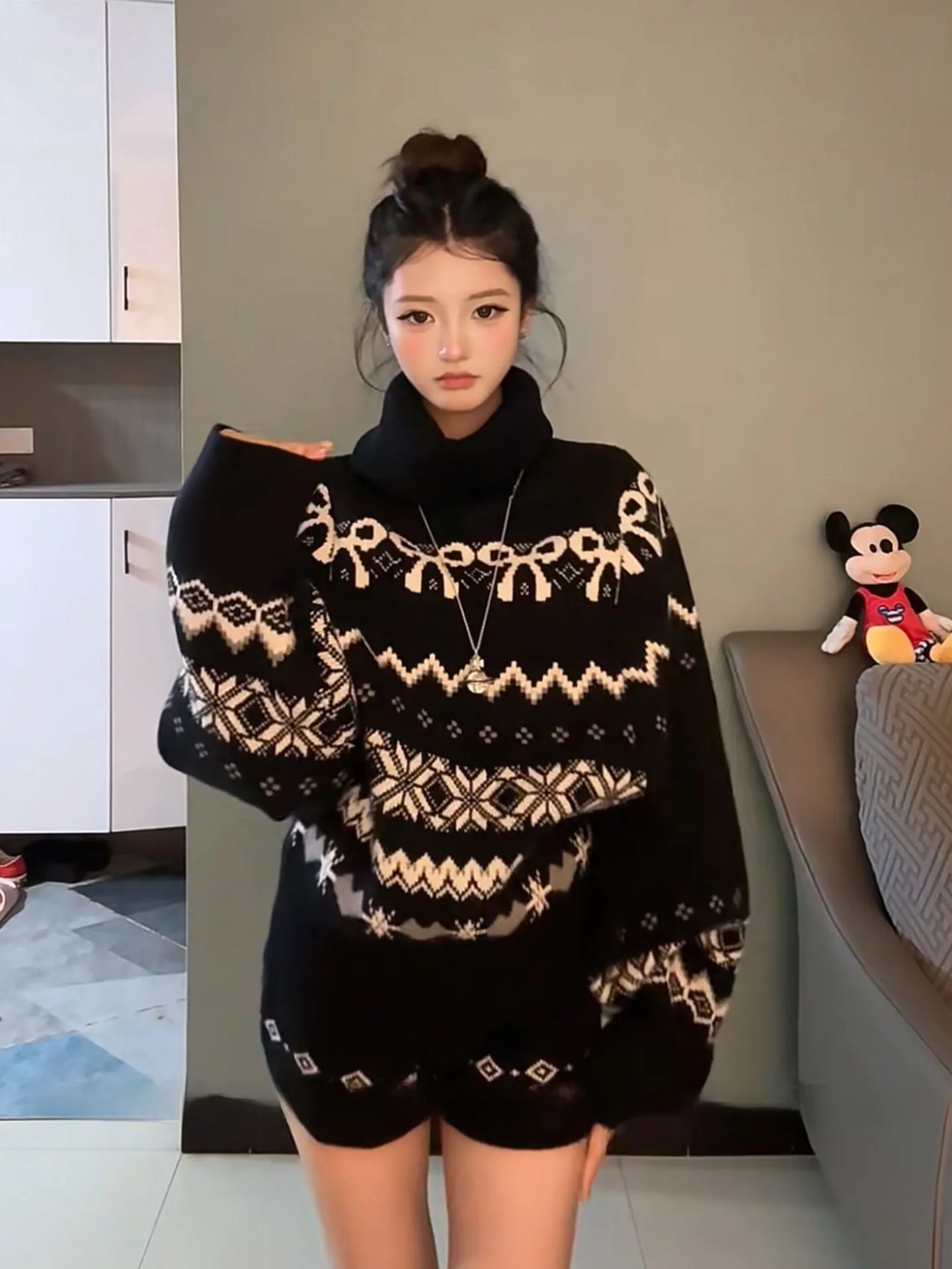 

Американский стиль: женский трикотажный джемпер с высоким воротником и длинными рукавами, утепленный, приталенный, повседневный, в стиле lazy, для осени и зимы