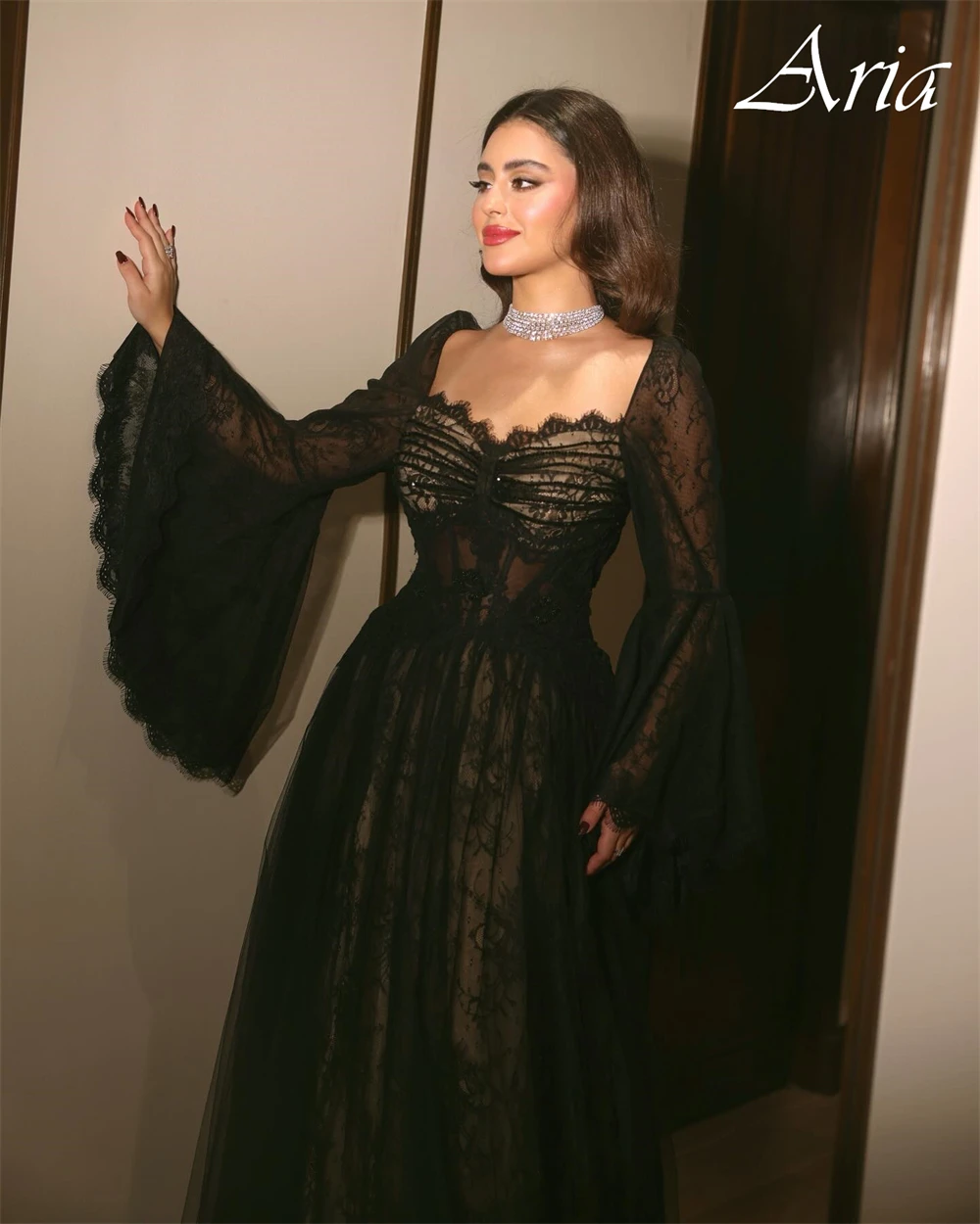 تخصيص بسيط ساحة طوق كاب كم طويل الأكمام مساء اللباس جودة عالية الدانتيل فساتين السهرة حزب أثواب حساسة