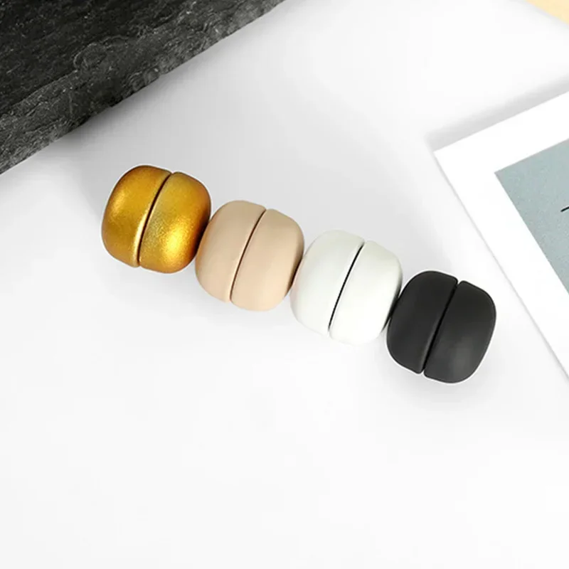 Thumbnail 2 - #41 Best Brooches & Lapel Pins to Buy In 2026