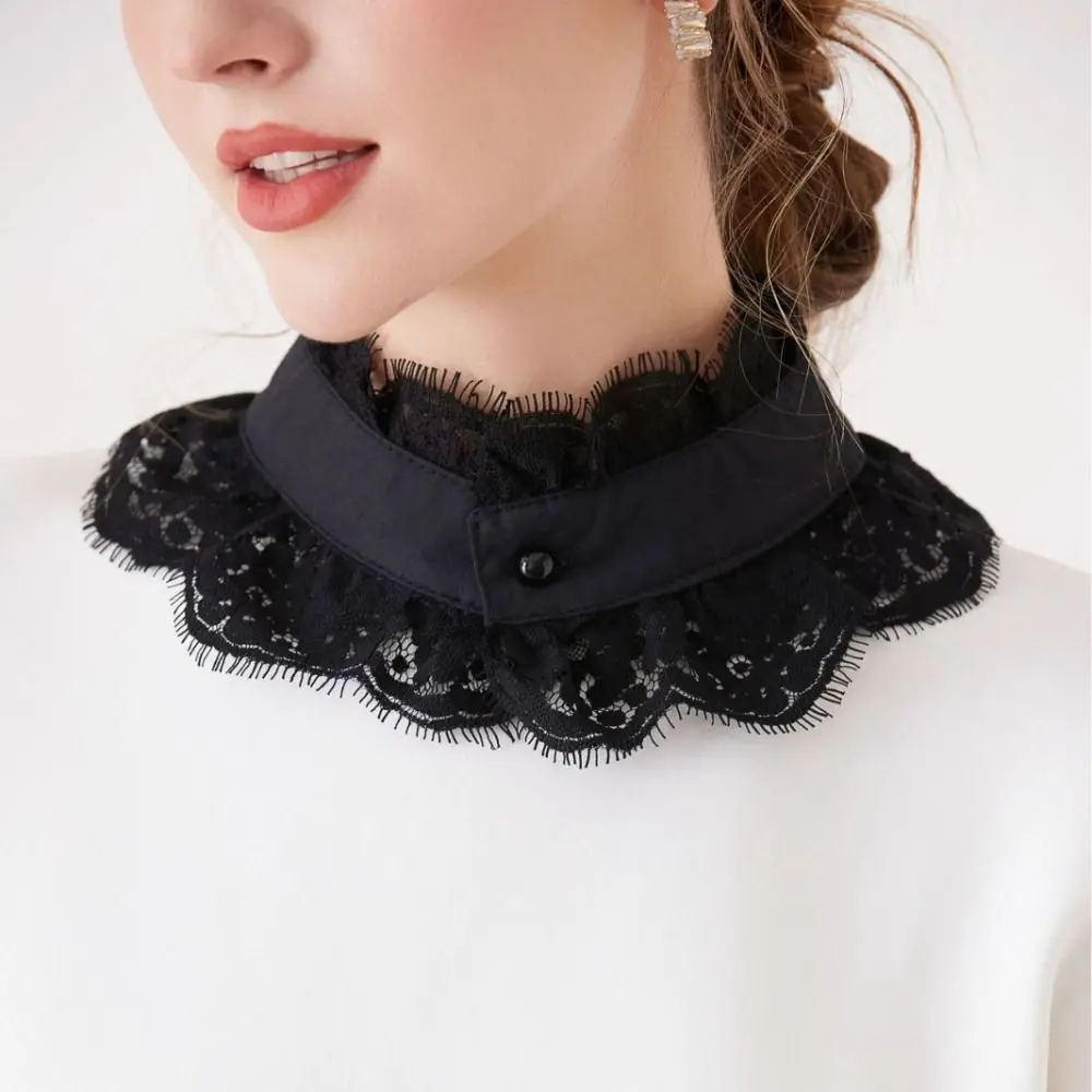 

Shawl Elegant Detachable Lapel Collar Exquisite Classic Fake Lace Collar Soft DIY Lace Neckline Gift
