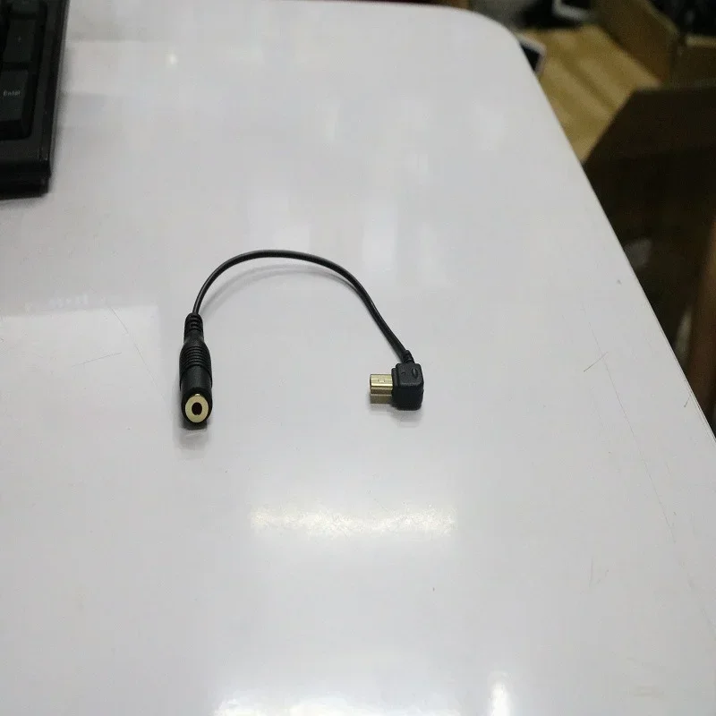 

1 шт., разъем 3,5 мм, гнездовой разъем Mini USB, шнур аудиокабеля для активного микрофона с зажимом, адаптер для спортивной камеры