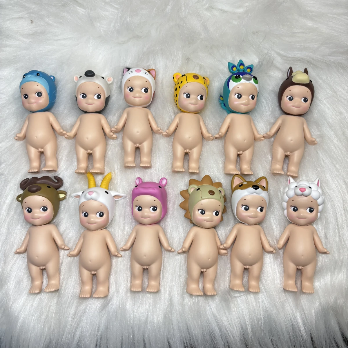 

sonny Angel Mini Figure New Animal Ver.4 Series No box No bag Alpaca Anteater Buffalo Calico cat Goat Gorilla SAS65378
