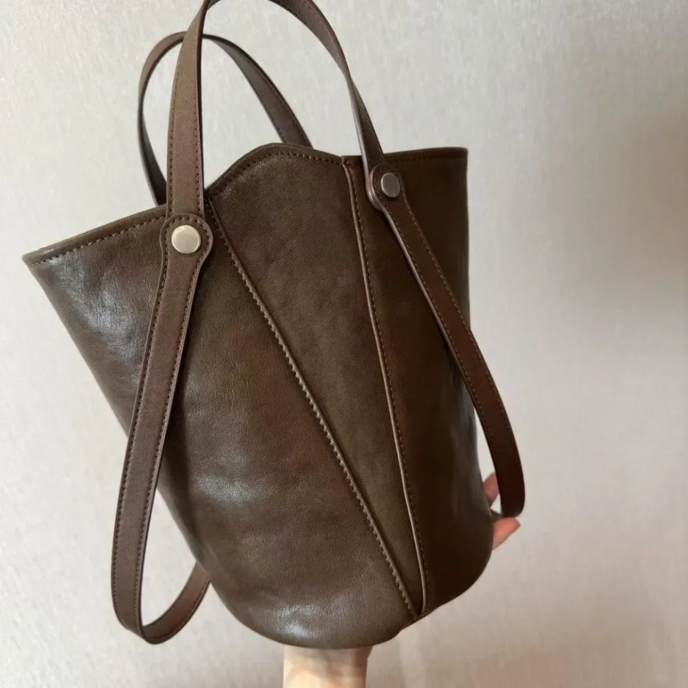 

Women's Fashion Retro Handbag - Spacious Multifunctional Shoulder Handbag