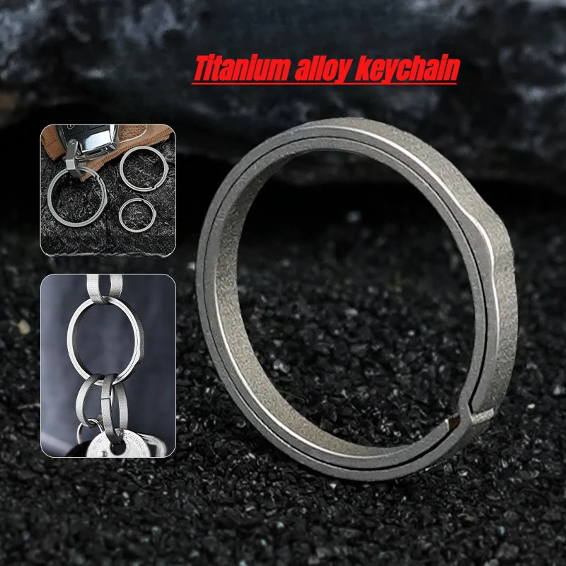 

Titanium Alloy Outdoor Multifunctional Keychain Keychain Pendant Portable and Portable Camping and Hiking EDC Tool