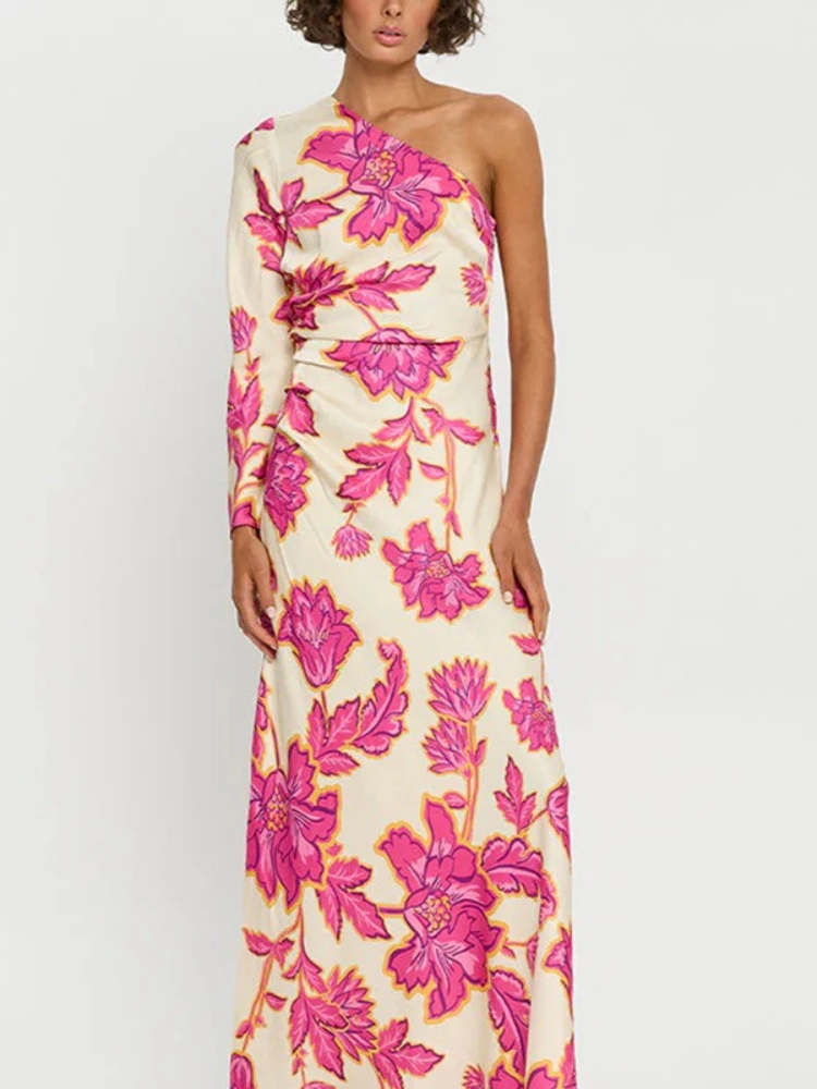 2025 الصيف موضة جديدة البوهيمي أنيقة مثير مائل الكتف التخسيس مطبوعة عطلة حفلة فستان طويل من الساتان #1