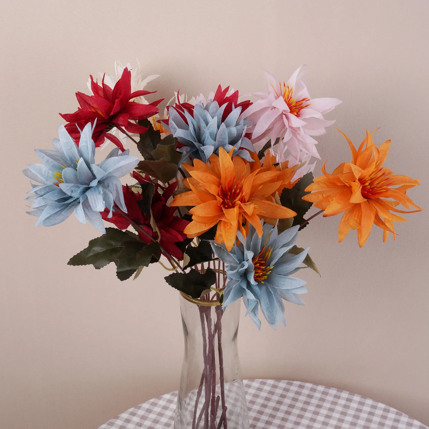 3-köpfe Seiden-Chrysantheme, künstliche Blumen, Hochzeit, Party, Heimdekoration, DIY, Blumenarrangements, Requisiten, Herbstdekoration
