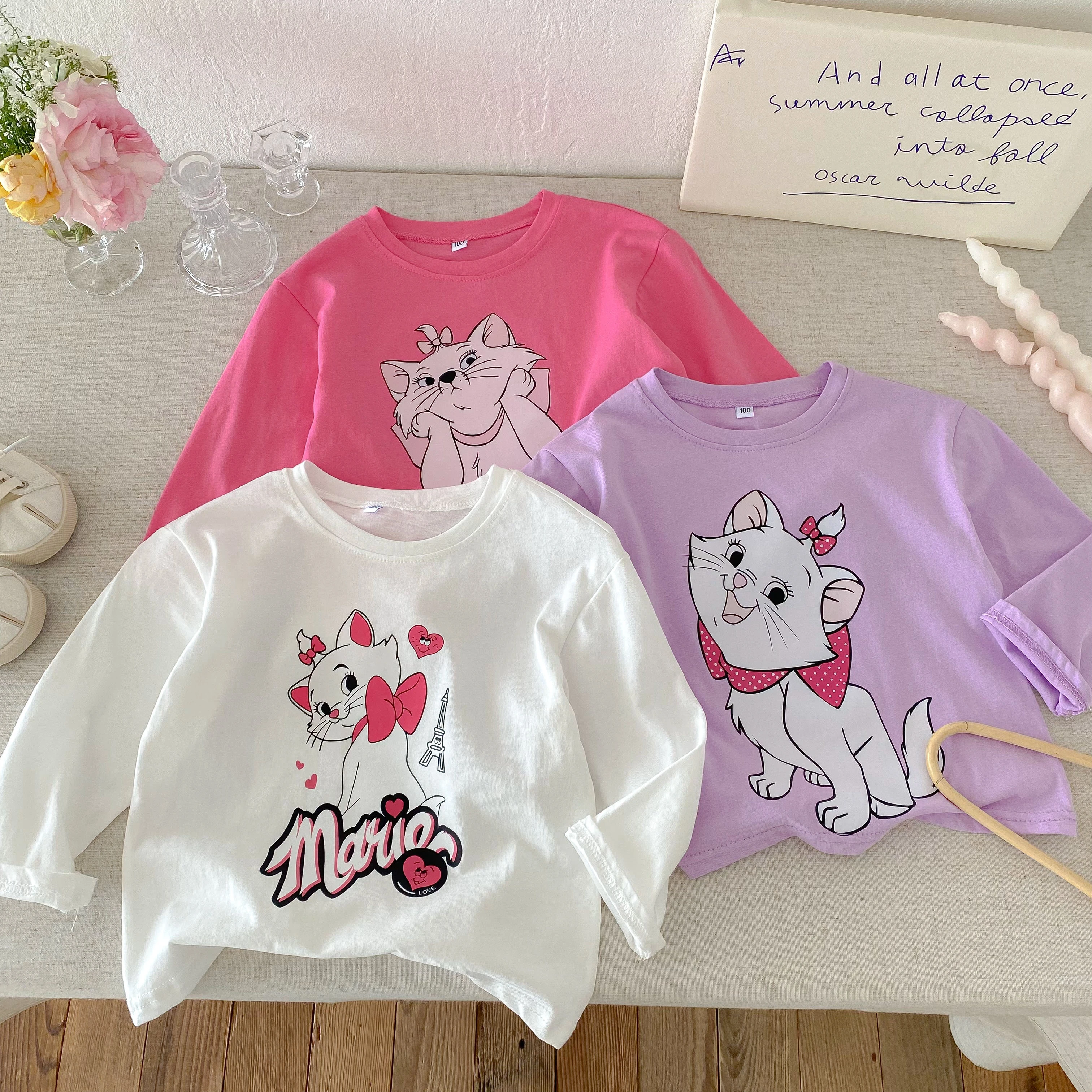 2025, Cartoon-Kätzchen-bedrucktes T-Shirt, Sportbekleidung für Kinder, einfach, modisch, niedlich, bedruckt, bequem für Kinder
