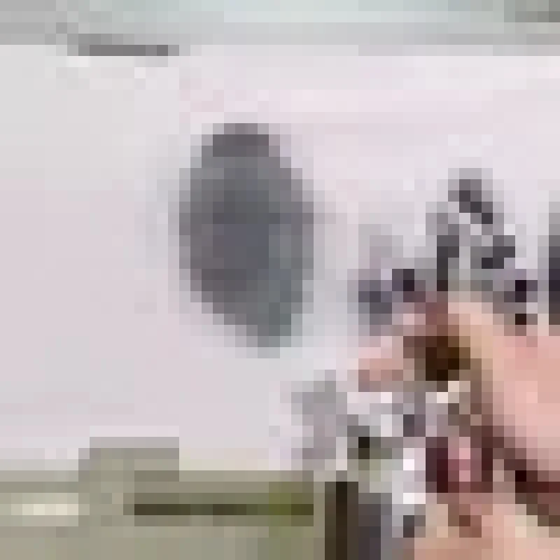 

Японский пневматический распылитель 3.0 калибра для автомобилей, мебели и промышленного применения.