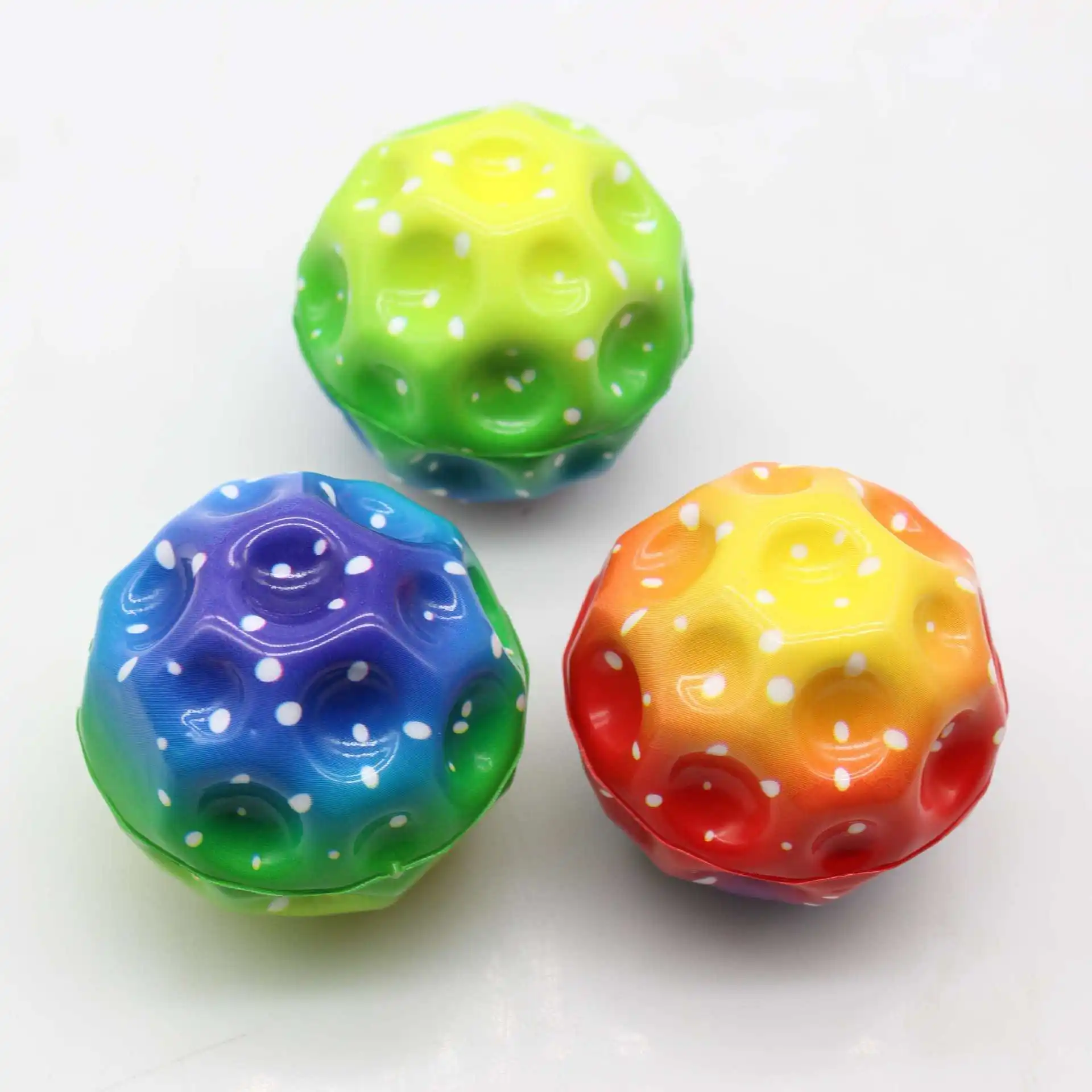 ลูกบอลเด้งสูงพิเศษ 2 ลูก ของเล่นฝึกการประสานมือและตา บรรเทาความเครียด ลดความวิตกกังวล สำหรับเด็กและผู้ใหญ่