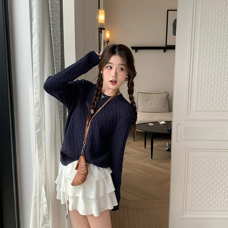 Sweaters Fashion O-Neck Black Knitted Sweater Women Pullovers New Long Sleeve Knit Sweater Pullover Women Tops Knitwears Q1076