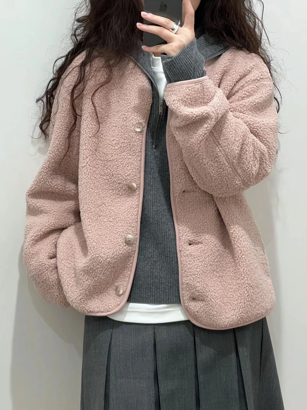 

Lamb Wool Jacket Winter Outerwear Woman Cowhide Athletic Fishing Fashion Girl Cooling Self-Stowable Removable Silhouette Fancy