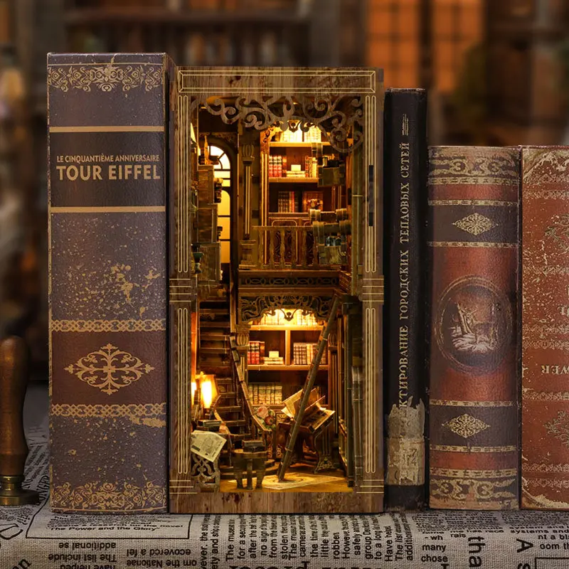 DIY Wooden Antique Book Collection Room Book Nook Shelf Insert Miniature Model Kits With Light Bookshelf Bookend Friends Gifts