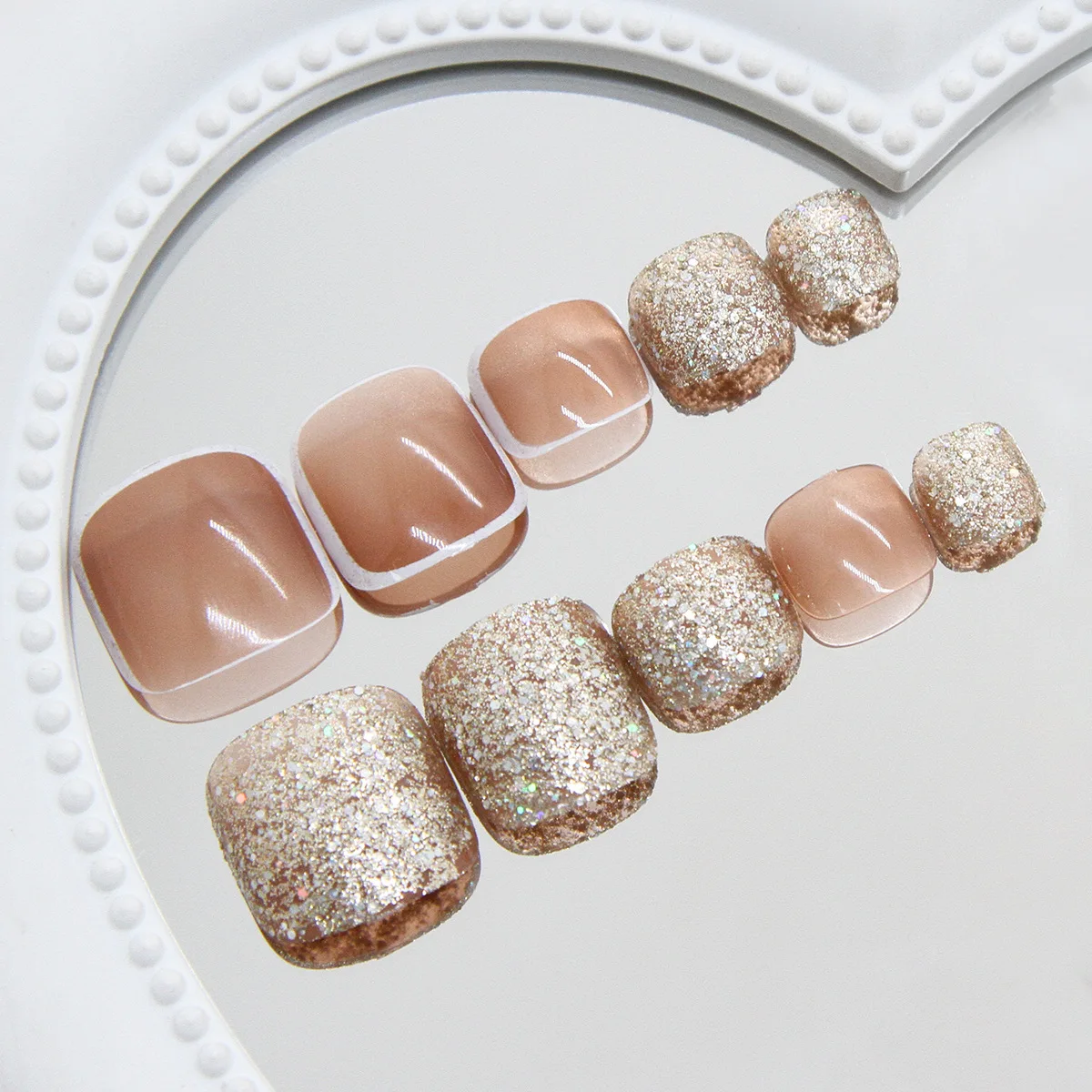 24 قطعة من أطراف أصابع القدم الفرنسية اضغط على الأظافر - بريق برتقالي مع حدود بيضاء وتأثير ثلجي شفاف أظافر صناعية مع أدوات ارتداء #3