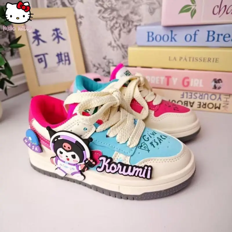 Kawaii الفتيات Kuromi أحذية رياضية أنيمي الربيع الصيف الكرتون جديد أبي أحذية سانريو أحذية مجلس عادية خفيفة الوزن لينة وحيد الأحذية