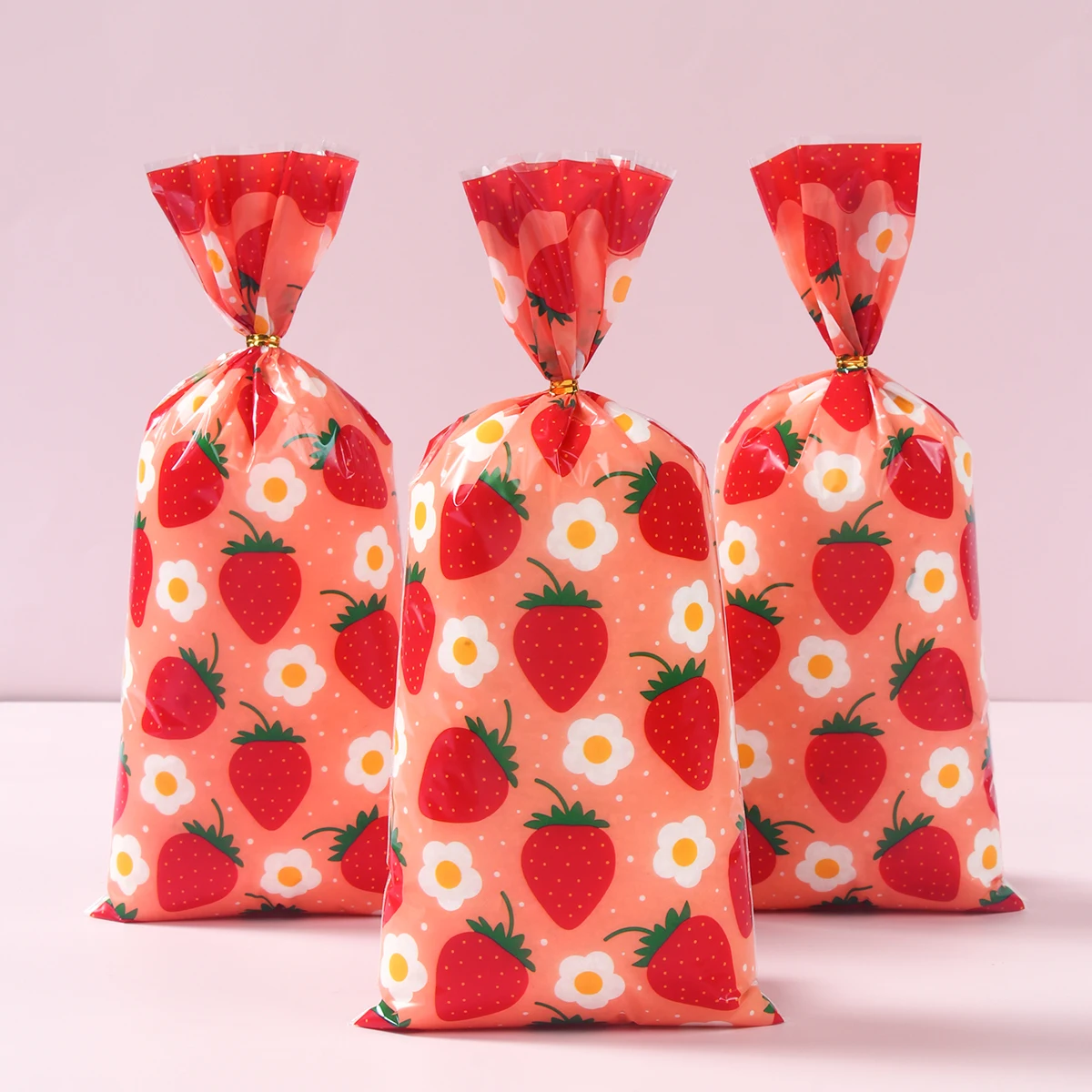 

Strawberry Candy Bags Pink Strawberry Gift Bags Snack Biscuit Packing Bag Wedding Kids Girls Birthday Party Supplies