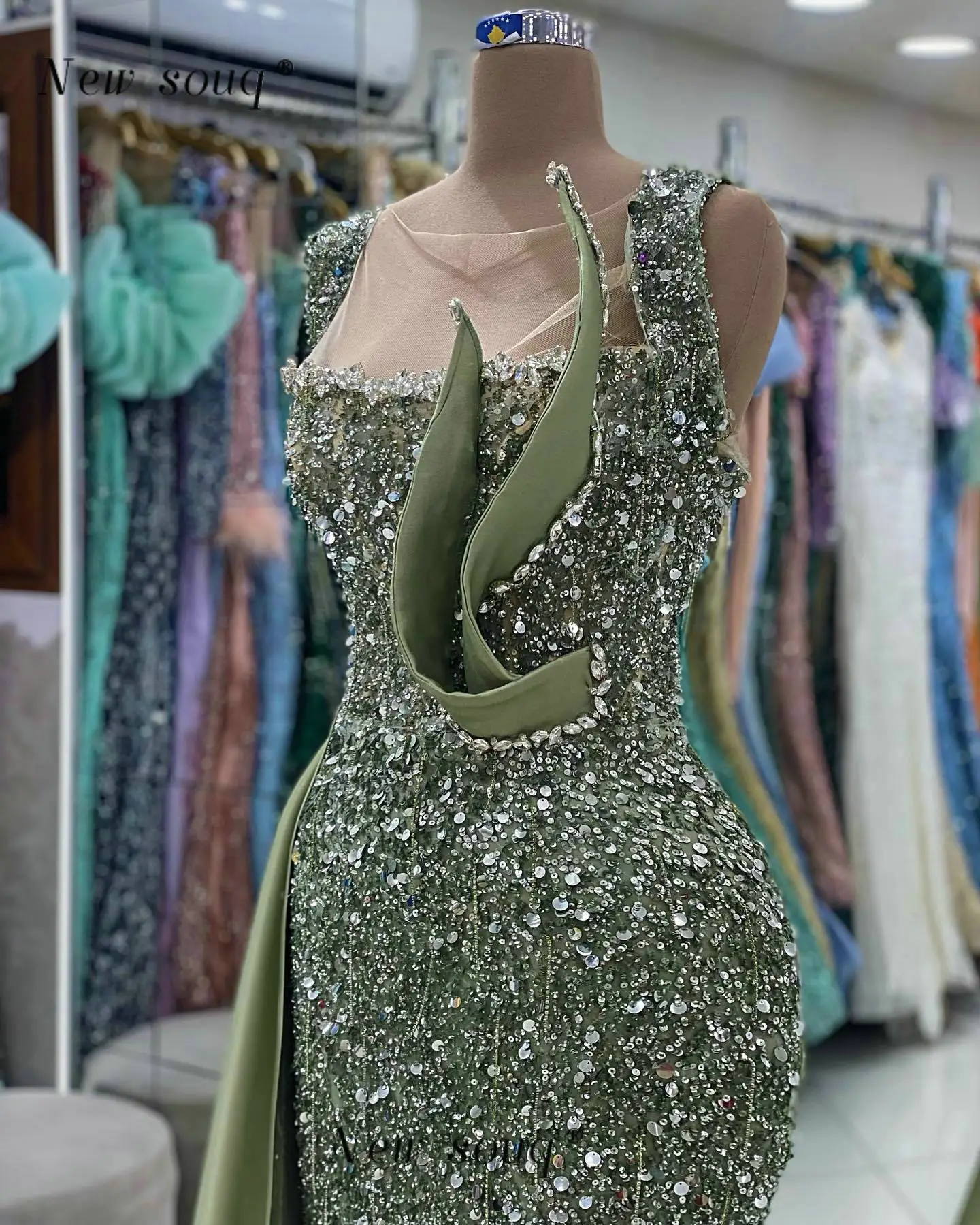 Elegant Olive Green Sequins Evening Dresses with Satin Side Trail Classy Formal Occasions Vestidos De Gala Birthday Party Gowns