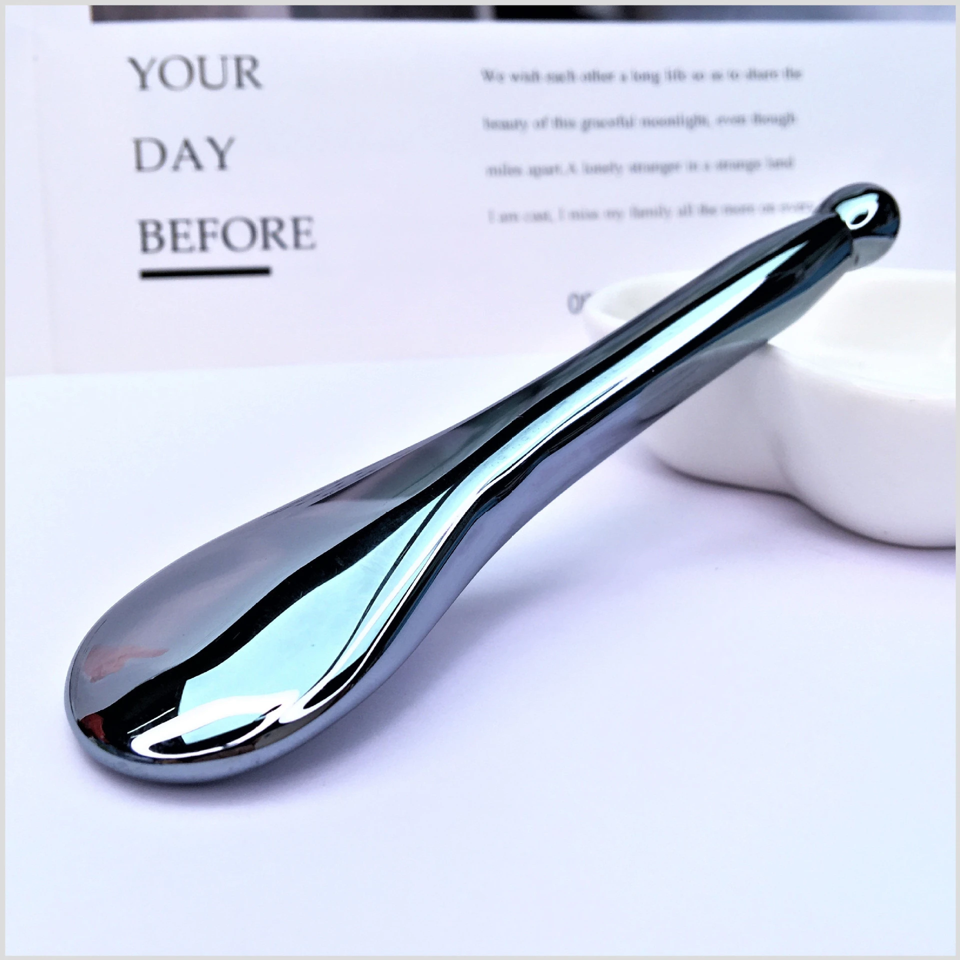 Terahertz Energy Stone Gua Sha Board Meridian Scrapping Stick Acupuncture Point Massager Face Eye Lifting Slimming Massage Tools