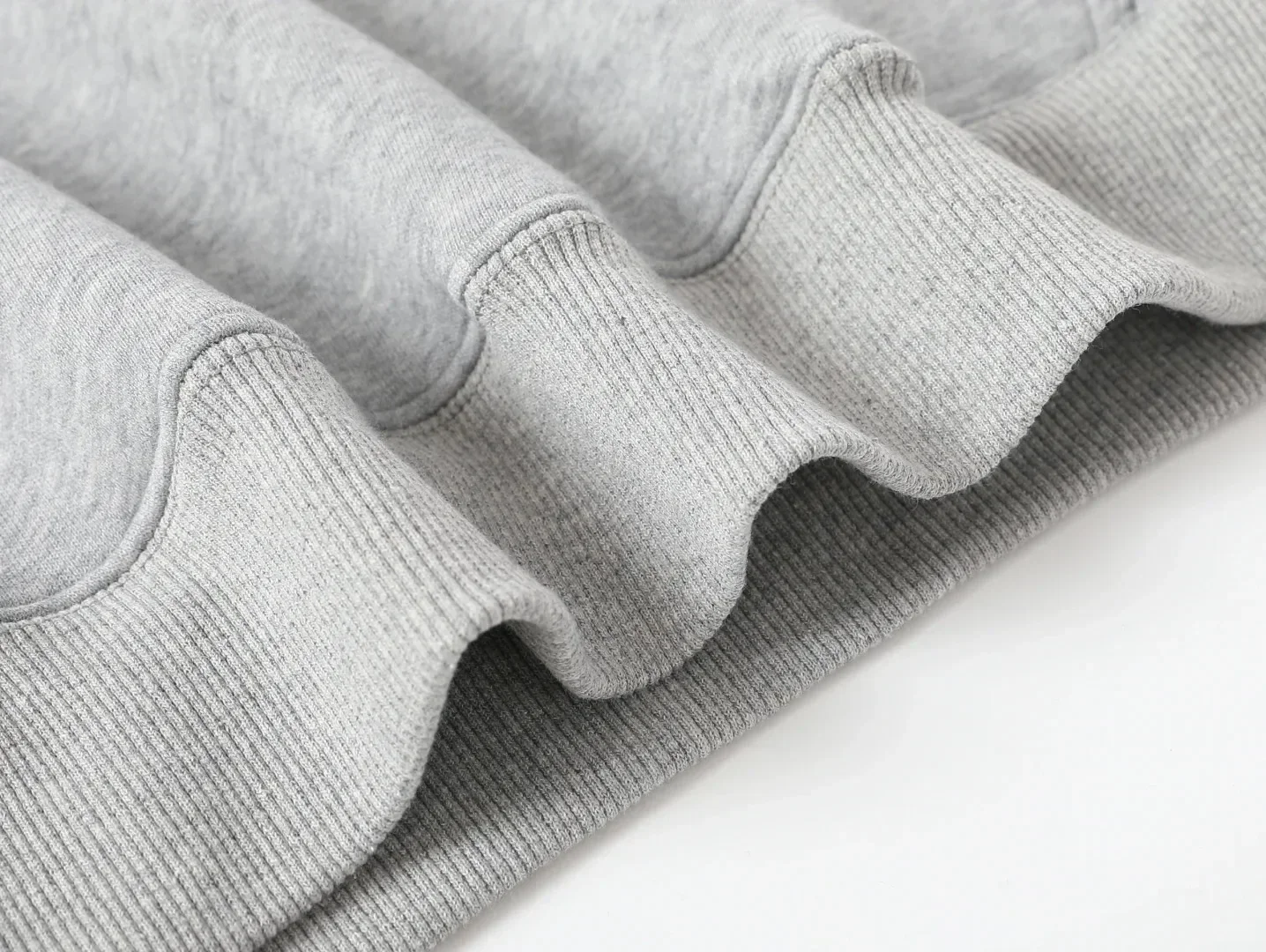 هوديي بنمط ماوس ديزني مع فيونكة وردية وتصميم مصاصة بشعار "ديزني" للفصول الأربعة كاجوال